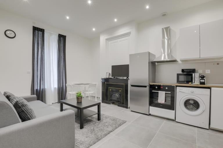 Apartament Guestready - 1-Br, 5 Minutes From Train Station Lyon Zewnętrze zdjęcie